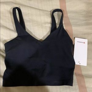 Lululemon top